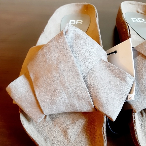 BP Tapis Slide Sandal Taupe Faux Suede 5M - Picture 8 of 10